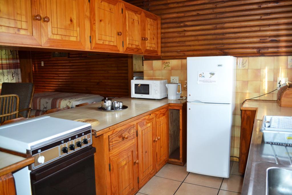 Log Cabin & Settlers Village Graskop Dış mekan fotoğraf