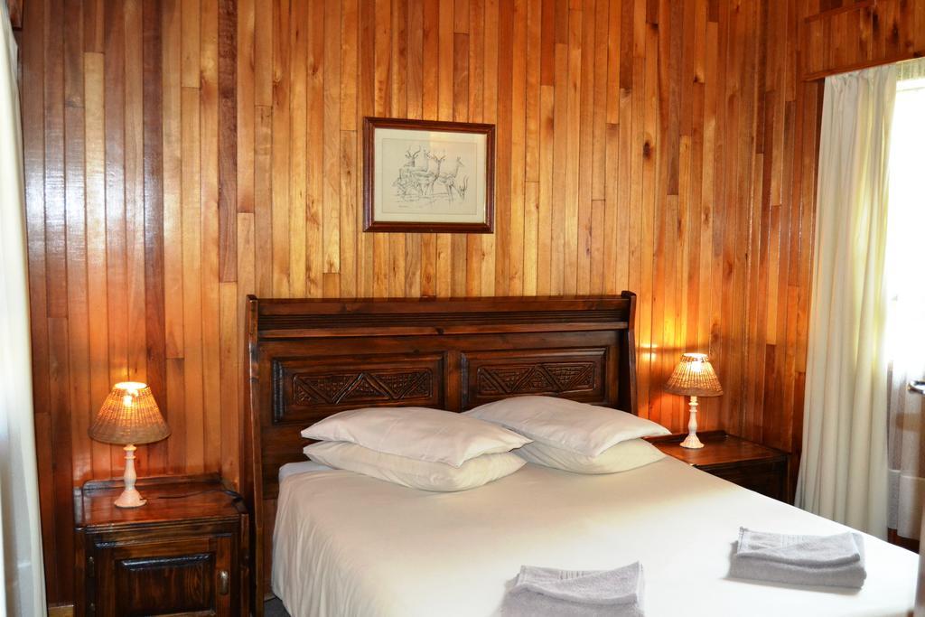 Log Cabin & Settlers Village Graskop Dış mekan fotoğraf