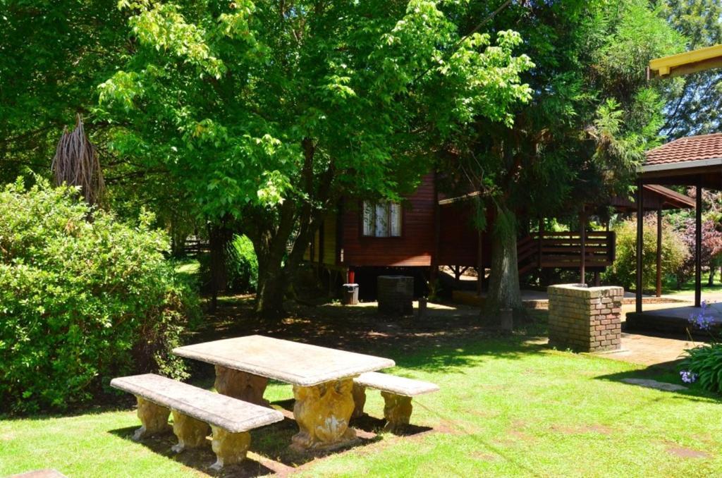 Log Cabin & Settlers Village Graskop Dış mekan fotoğraf