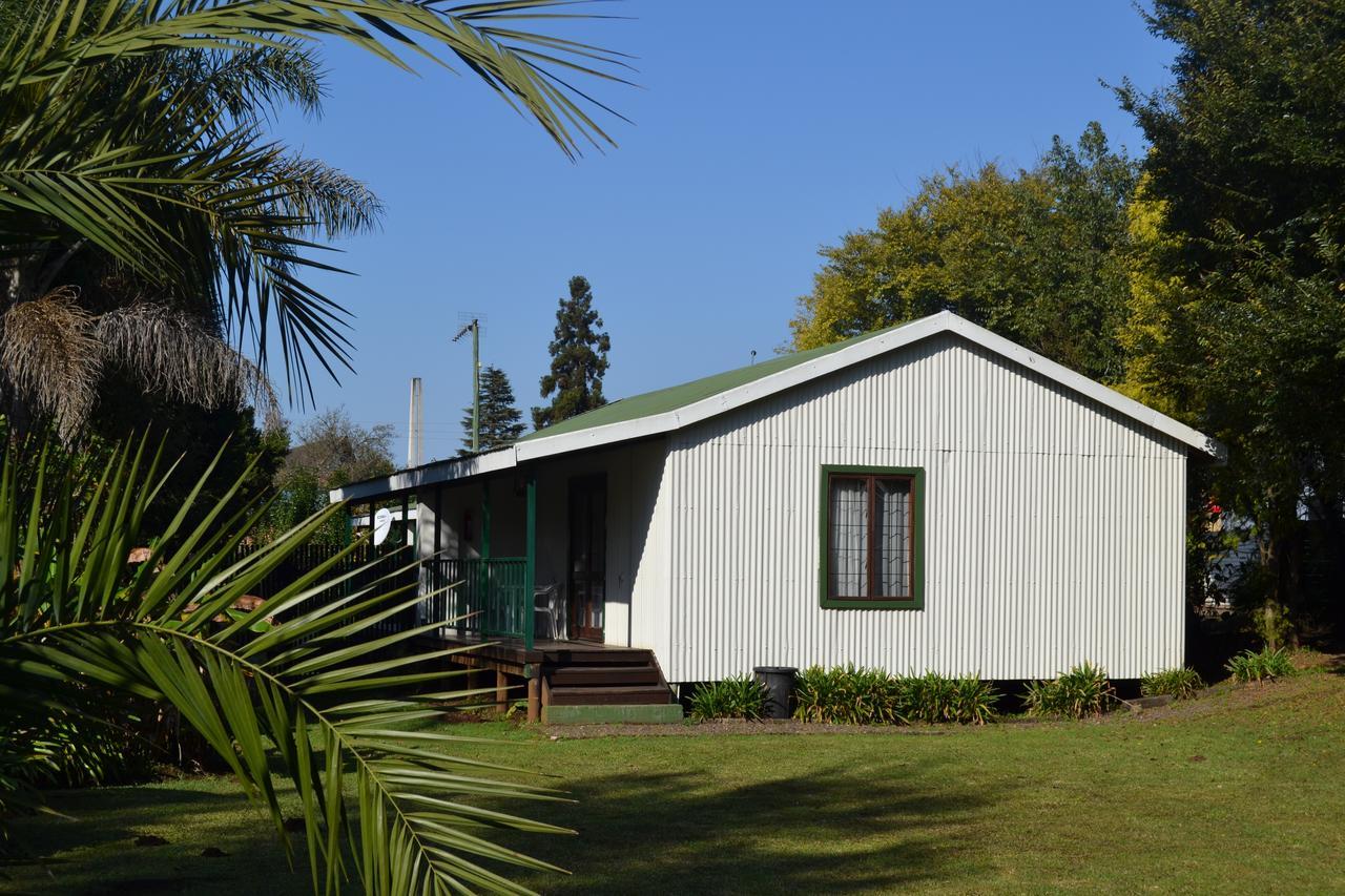 Log Cabin & Settlers Village Graskop Dış mekan fotoğraf
